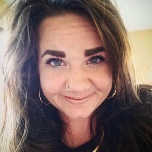 Meet your Posher, Kara